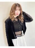 ホワイトアッシュ×セミディヘア