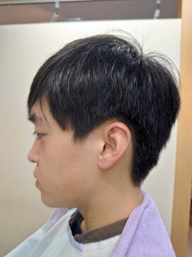 ヴェルデ シンバシ(VERDE SHINBASHI) 爽やかマッシュ ミディアム ショート スタイル ビジネス 学生