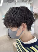 波巻きスパイラルパーマメンズマッシュウルフカットメンズパーマ