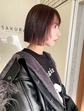 サクラ オモテサンドウ(SAKURA) 切りっぱなしボブ ミニボブ 顔周りレイヤーボブ