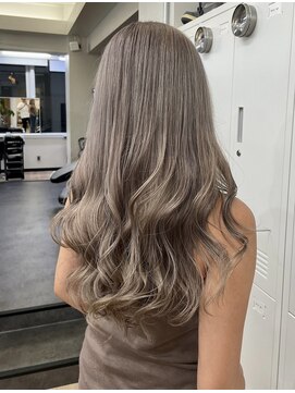 ヒビヲ(HIBIO) ダブルカラーミルクティーベージュピンクベージュブリーチカラー