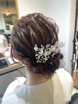 ヴァネッサ VANESSA&nbsp;結婚式アレンジ卒業式成人式お呼ばれヘアアップヘア