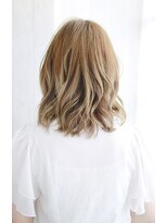 シュシュット(chouchoute)&nbsp;ワンレンボブルフ小顔ネビージュブリーチ縮毛矯正黒髪質改善/201