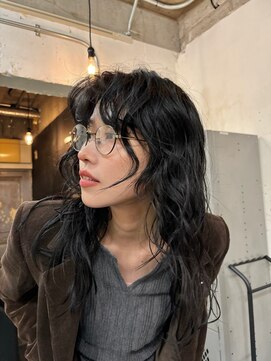 カゼ ダイカンヤマ Kaze DAIKANYAMA ニュアンスパーマ/レイヤーロング