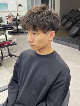 ユーフォリア 渋谷グランデ(Euphoria SHIBUYA GRANDE) ナチュラルマッシュ　ニュアンスパーマ　ツーブロック　MOMO