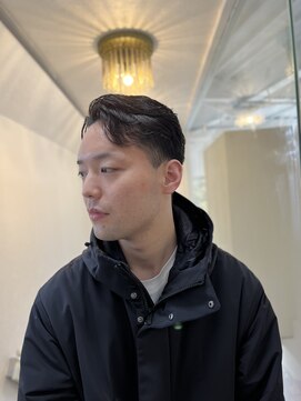 ソイクフ(SOY KUFU) 20代30代40代流行ツーブロック刈り上げメンズニュアンスパーマ