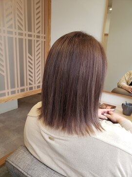 ミリ 国分寺(Mili) 外ハネスタイル&スモーキーベージュカラー