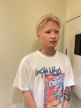 カンナ オーガニック ヘアデザイン(CANNA ORGANIC & HAIR DESIGN) ホワイトベージュセンター分け