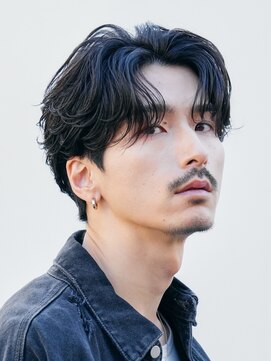 レタッチバイフィフス(RETOUCH by fifth) 原宿ルーズパーマセンターパートスパイラルパーマ大人色気ヘア