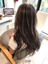 キャパ(CAPA)&nbsp;コントラストハイライト×グレージュ(茅ヶ崎/20代/韓国ヘア)