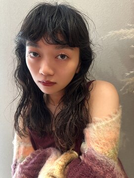 ノラギンザユー(NORA GINZA/U) ウエーブパーマ無造作パーマオン眉黒髪パーマロングパーマ