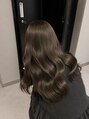 アン(Un)&nbsp;ブリーチなしで作るオリーブベージュ！ブリーチしなくてもok!