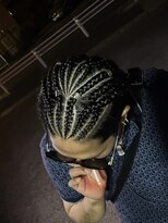 アストロブラック(ASTRO BLACK)&nbsp;デザインコーンロウ×編み込み｜ブラックヘア