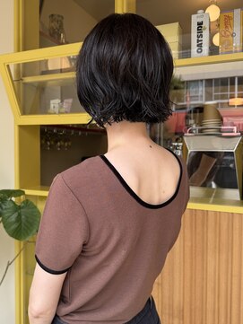 ヒントステーション(HINTSTATION) 〈浅草 半個室〉癖を生かしたミニボブ
