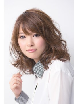 ハナワ エビス トウキョウ ヘアーサロン(HanaWa ebisu tokyo hair salon) ≪HanaWa恵比寿≫リッチ感漂う大人セミロング