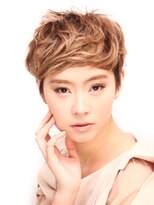 エマージュ 新宿(Emerge)&nbsp;ツーブロック風クールなベリーショート