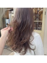 マウロア(MAULOA)&nbsp;"重軽ロングレイヤー×こっくりくすみカラー"ayumi