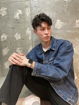 アカ(ACA)&nbsp;ツイストスパイラルパーマメンズパーマメンズマッシュ札幌大通