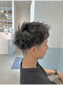 ツーブロックメンズショートのツイストパーマ