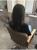 カーキグレージュ