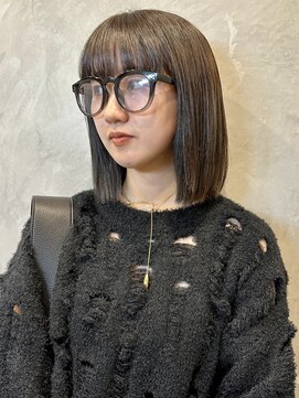 ワッツユアヘアストーリー(What’s your hair story) ボブ/透明感カラー/アッシュカラー/ブルージュ/ブリーチなし