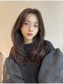 レイヤーカット　レイヤーロング　ロングヘア　前髪