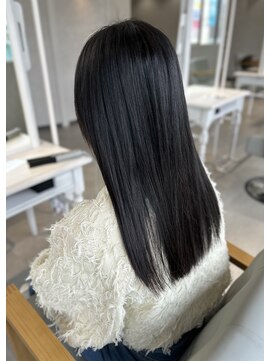 アイディアー スタジオコウベ(i-Dear studio Kobe) サラつやストレートロング