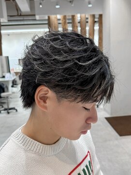 ルーストデラックス 京都河原町三条(ROOST dx) MEN’S HAIR/波巻ツイストスパイラル/フェザーパーマ/京都河原町