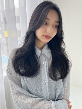 黒髪×女っぽロング