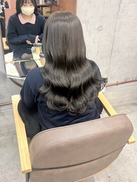 ノイ(noii) オリーブベージュ/ブリーチなし/透明感/名古屋/伏見/栄/丸の内