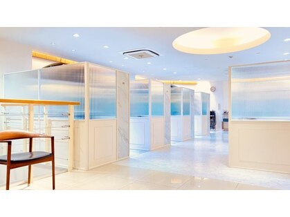 LARANJE 広島本通り店【ラランジェ】【9月1日 NEW OPEN(予定)】の写真