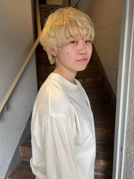 Men's JESTER【メンズジェスター】メンズカット/メンズパーマ/メンズカラー/フェード 〈atsuno〉ブロンドマッシュ