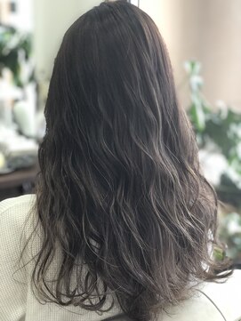 リードヘアーバイバンプ(Lead Hair by vamp) グレージュハイライト