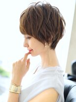 ミラリー トウキョウ(Mirareee Tokyo)&nbsp;大人かわいい360°完璧シルエット！ひし形似合わせショートヘア