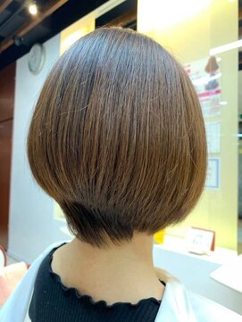 クオリス 上福岡店(QUALIS) グラデーション/小顔/丸み/ショート/ナチュラルブラウン/40代