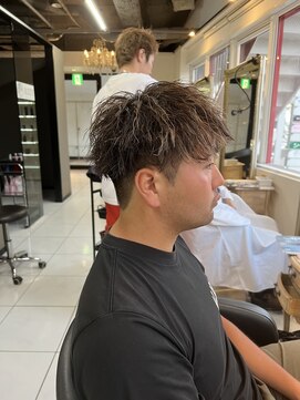 アイズ 海老名(AIZU) ツイストスパイラルパーマ　ツイストパーマ　スパイラルパーマ