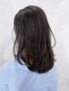 アイティー バイ アルバム 中野店(IT by ALBUM) ロングレイヤー_斜めバンググレージュカラー_ba463321