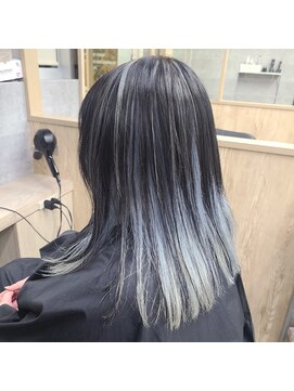 ピークス 千葉店(Peaks) バレイヤージュ風アンブレラカラーとインナーカラー