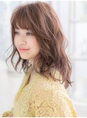 ★外国人風カーキベージュ美髪エアリーミディ20代30代40代★10