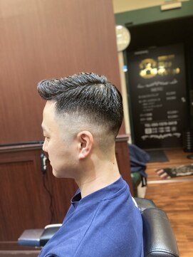 ブロートーキョー(BroTokyo) MEN'Sミドルスキンハードパートアイロンパーマ