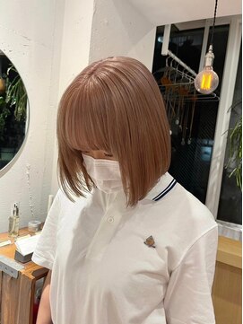 ロマリア(Lomalia) 【Lomalia表参道】ブリーチベージュシアーカラー