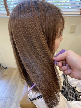 ラシック(La shic) 【髪質で人生が変わる】☆くせ毛、広がり解消☆酸性ストレ-ト