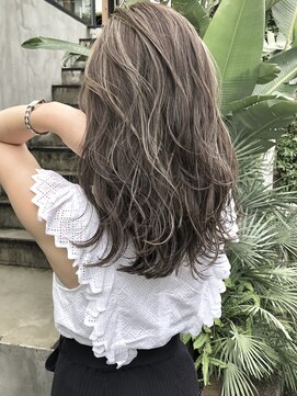 ハーツ(Heart's) 白髪ぼかし脱白髪染め似合わせロングレイヤー40代50代60代♪