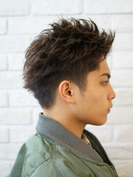 リップス 大宮(LIPPS) バーンブラスト ワイルドツーブロック 前髪かきあげ