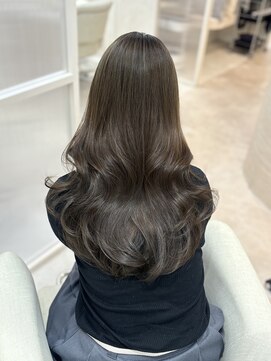 ヴェイナゴヤ(VEYY. nagoya) オリーブグレージュ/ブリーチなしWカラー