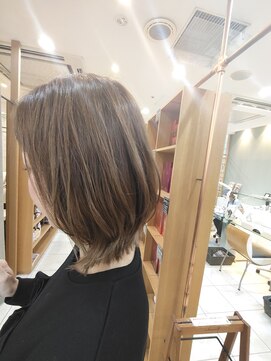 くびれセミディ