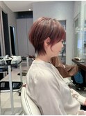 earthショートレイヤーボブミルクティー丸みショートボブ