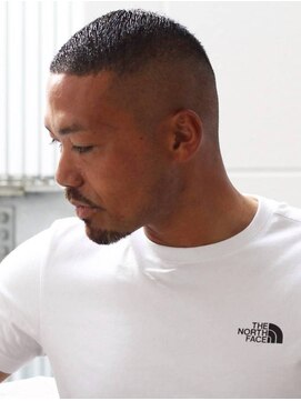 グロウ 博多店(growth) 博多メンズフェードショート