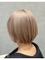 ヘアデザインファブロ イオンモール宮崎店(hair design FABRO.)&nbsp;ミルクティーベージュ/ショート/ハイトーン