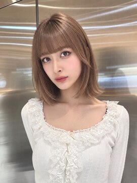 シー バイ ロンド 新宿(Sea by Lond) ワンホンレイヤ ー×ダークブルー[デジタルパーマ/ボブ/韓国]